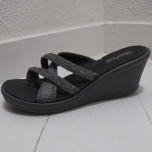 Gray Sketchers Memory Foam Slip-on Platform Sandals